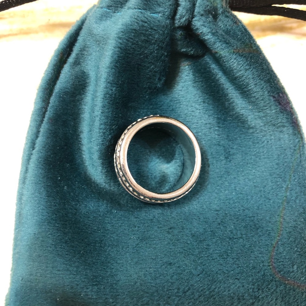 Ann Taylor’s Sparkling Rhinestone and Silver Toned Wide Ring Size 6.